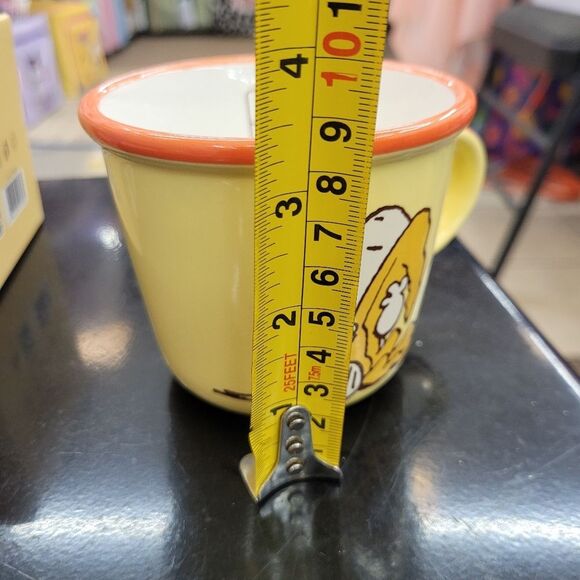 Brand New Peanuts Snoopy Yellow Ceramic Cup - Picture 9 of 10